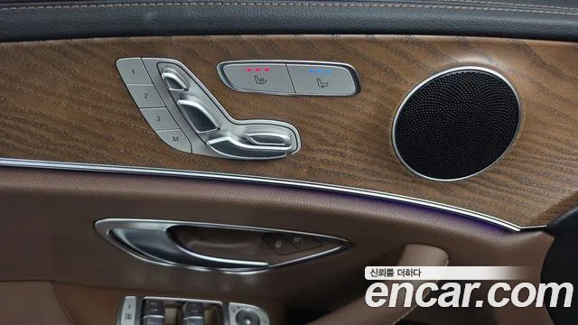 Mercedes-Benz E-Class W213 — Фото автомобиля 30
