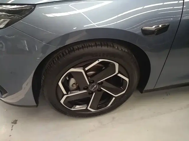 BYD Seal 06 DM-i Touring — Фото автомобиля 22