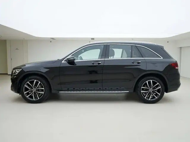 Mercedes-Benz Mercedes-Benz GLC 2021 GLC 300 L 4MATIC Sporty — Фото автомобиля 3