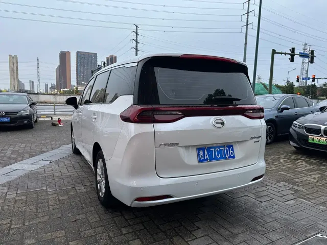 GAC Trumpchi M6 — Фото автомобиля 5
