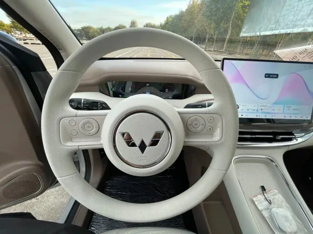 Wuling Binguo Pro — Фото автомобиля 13
