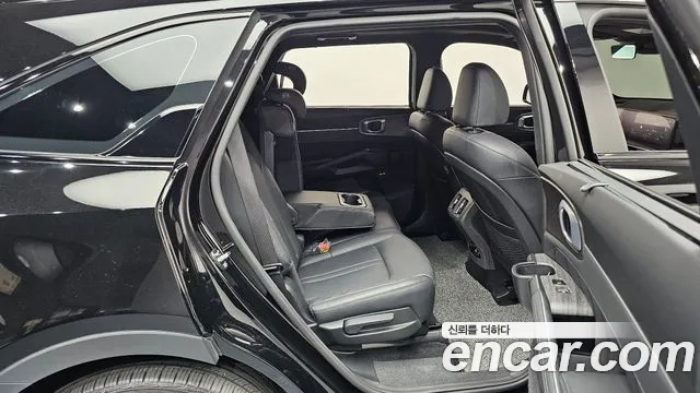 Kia Sorento — Фото автомобиля 12