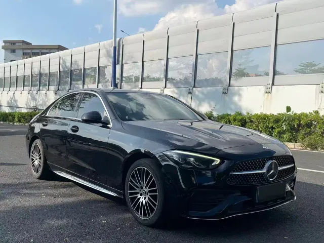 Mercedes-Benz C-Class — Фото автомобиля 6