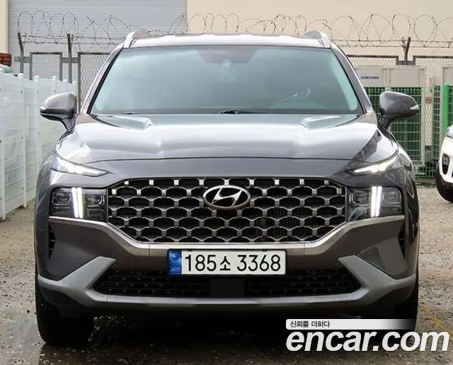 Hyundai Santafe Бензин 2.5T 2WD — Фото автомобиля 2