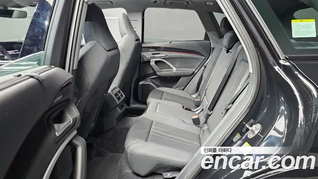 Audi Q5 45 TFSI quattro S Line — Фото автомобиля 10