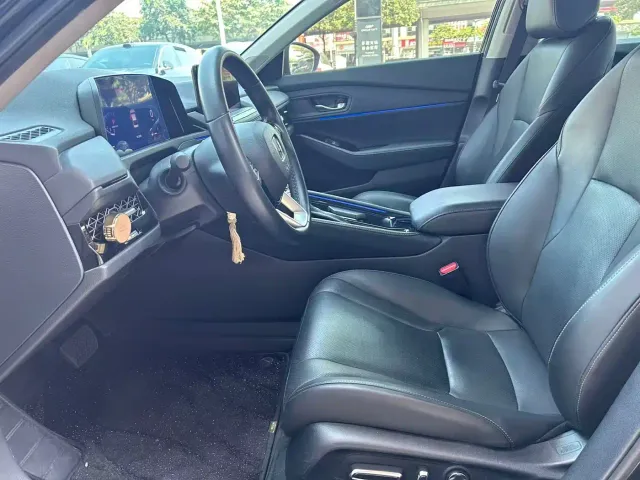 Honda Accord — Фото автомобиля 7