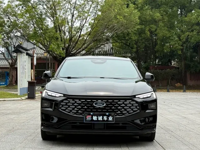 Ford Mondeo — Фото автомобиля 2