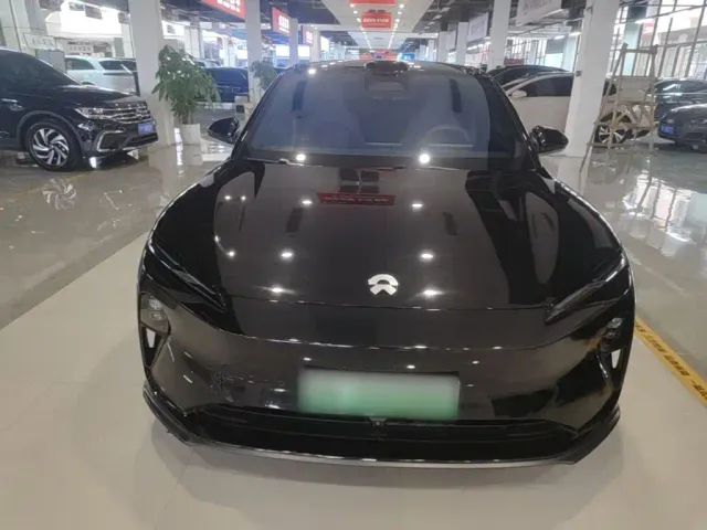 Nio ET5 Touring — Фото автомобиля 2