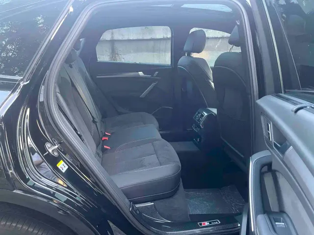 Audi Q5L Sportback — Фото автомобиля 9
