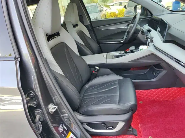 Changan CS75 Plus — Фото автомобиля 24