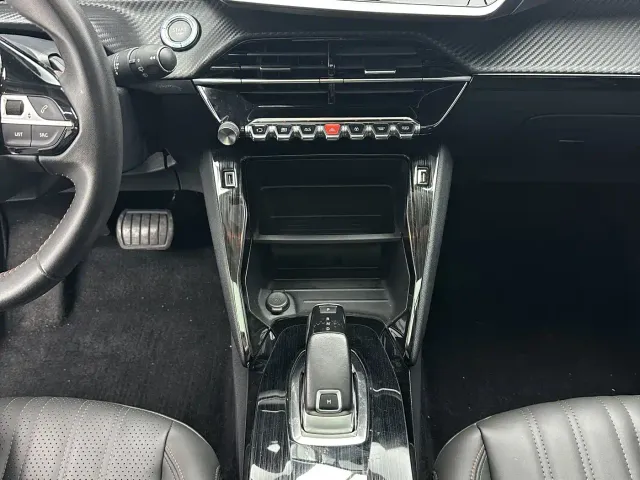 Peugeot 2008 — Фото автомобиля 17