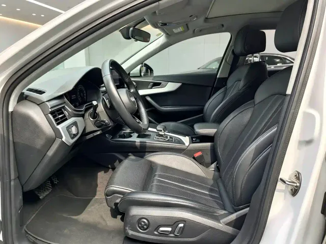 Audi A4L — Фото автомобиля 13