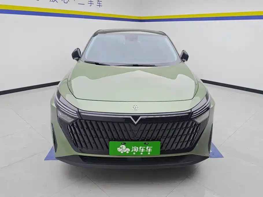 Venucia Venucia DaV DD-i 2023 110km iE Edition — Фото автомобиля 2