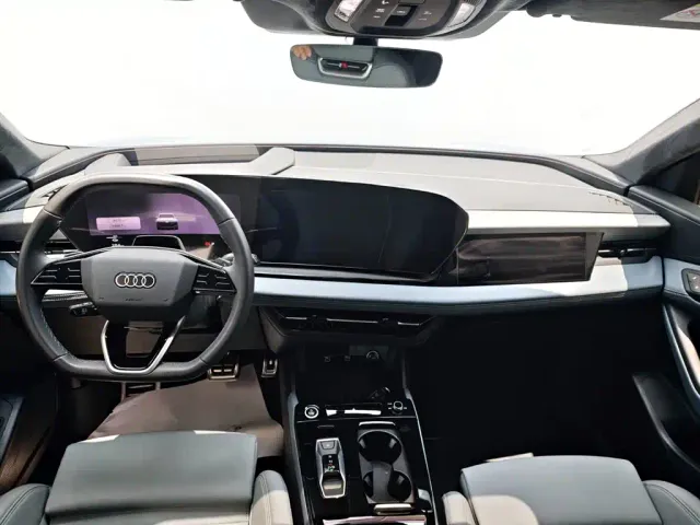 Audi Q6L e-tron — Фото автомобиля 5