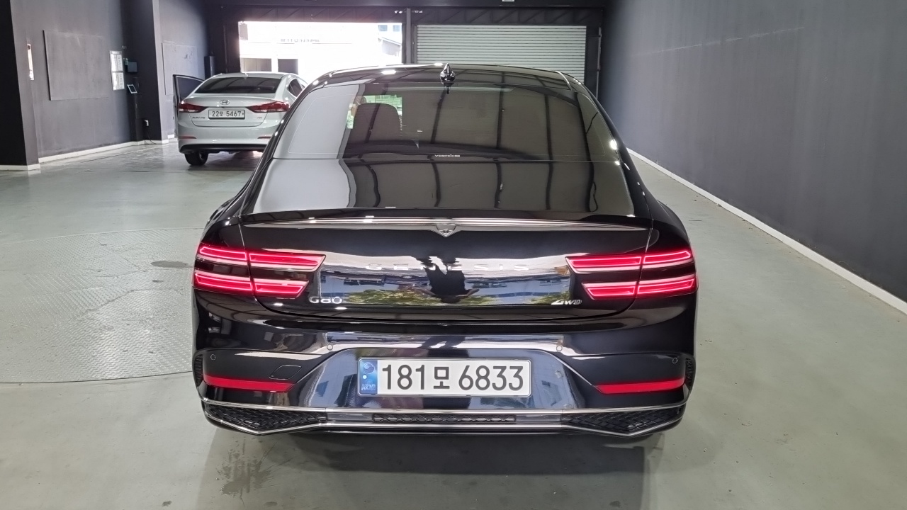 Genesis G80 RG3 — Фото автомобиля 4