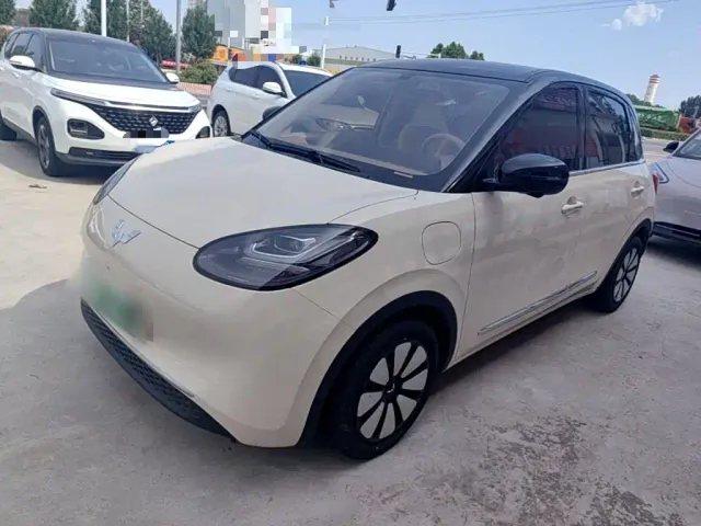 Фотография автомобиля — Wuling Bingo
