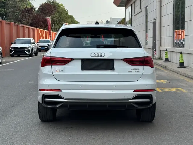 Audi Q3 — Фото автомобиля 6