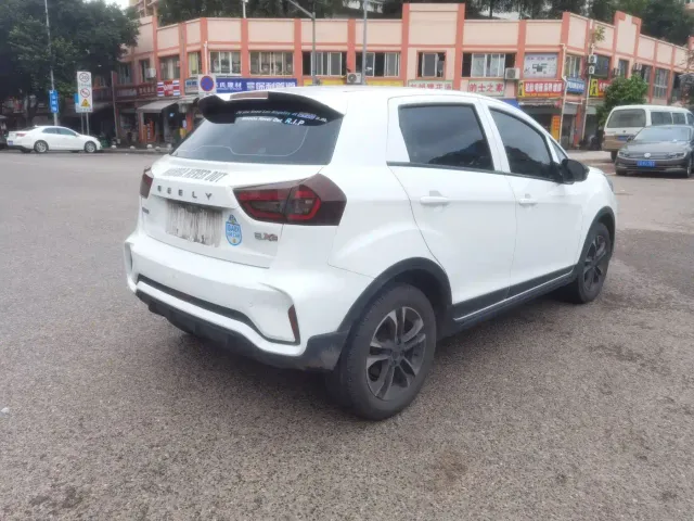 Geely Geometry EX3 Kung Fu Bull — Фото автомобиля 4