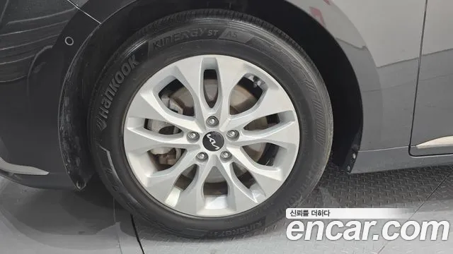 Kia K8 2.5 Бензин 2WD — Фото автомобиля 4