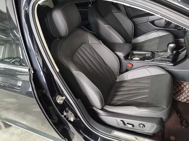 Volkswagen Passat — Фото автомобиля 24