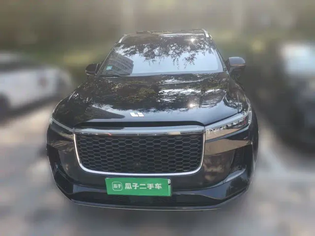 Li Auto ONE — Фото автомобиля 23