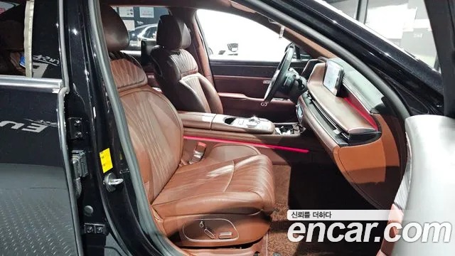 Genesis G90 Бензин 3.5 турбо AWD — Фото автомобиля 12
