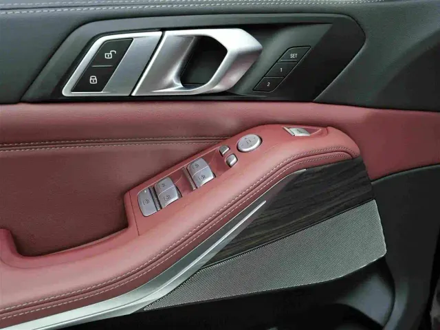 BMW X5 — Фото автомобиля 15