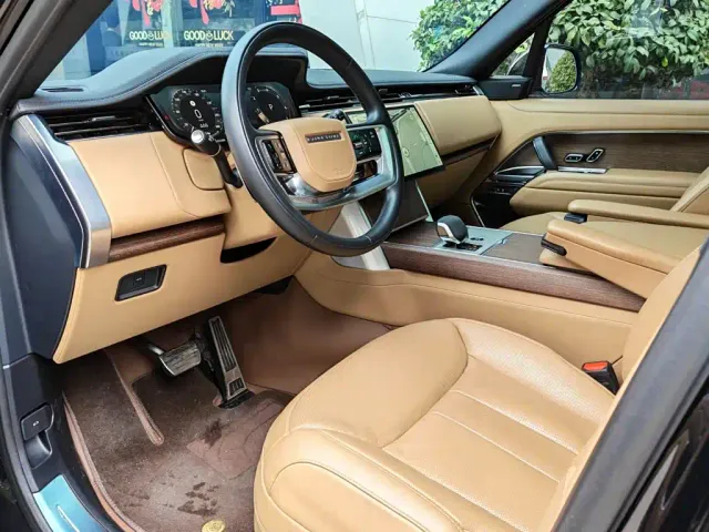 Land Rover Range Rover — Фото автомобиля 4