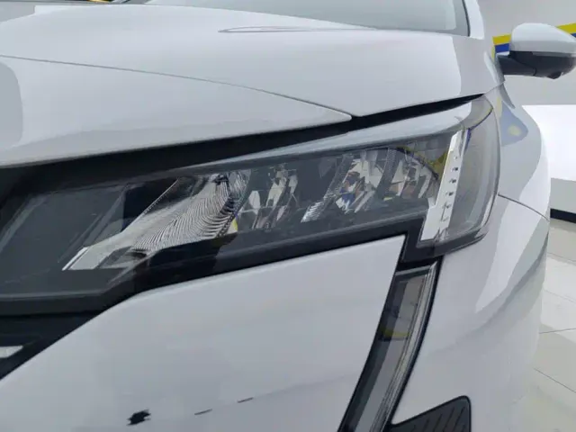 Peugeot 408 — Фото автомобиля 5
