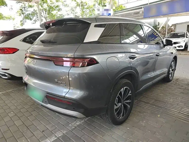 BYD Song Pro — Фото автомобиля 4