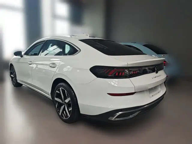 Volkswagen Lamando — Фото автомобиля 6
