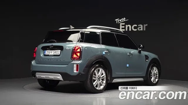 MINI Countryman — Фото автомобиля 2