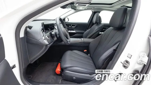 Mercedes-Benz E-Class W214 — Фото автомобиля 14