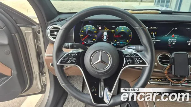 Mercedes-Benz E-Class W213 — Фото автомобиля 16