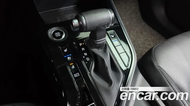 Kia Niro The All New — Фото автомобиля 12