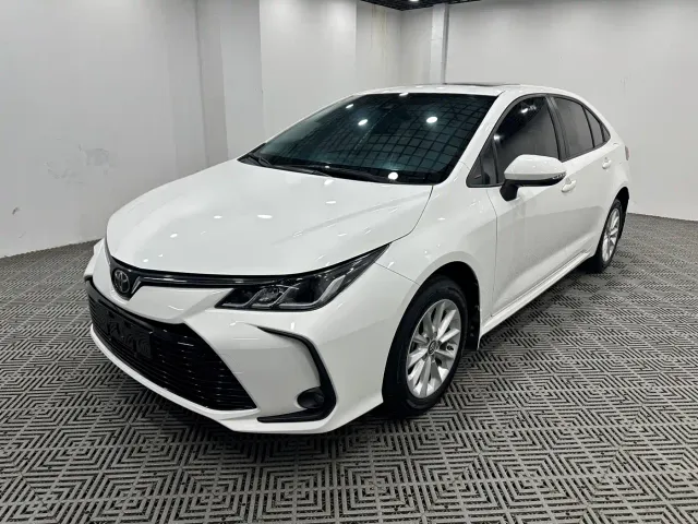 Toyota Corolla — Фото автомобиля 3