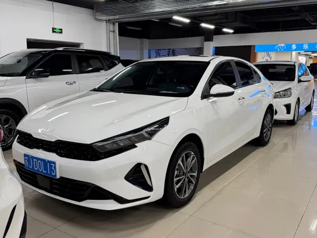 Фотография автомобиля — Kia K3
