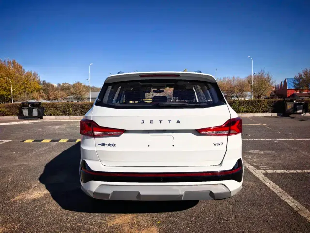 Jetta VS7 — Фото автомобиля 6