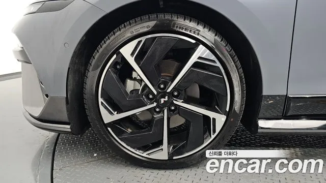Hyundai Ioniq6 Long Range AWD — Фото автомобиля 4