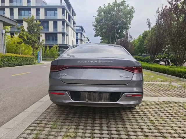 BYD Qin PLUS — Фото автомобиля 9