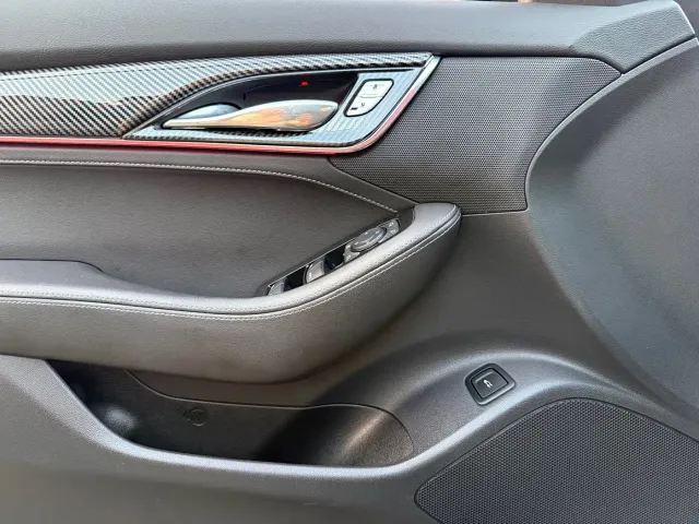 Cadillac CT5 — Фото автомобиля 8