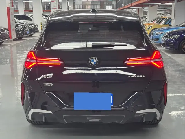 BMW X3 — Фото автомобиля 12