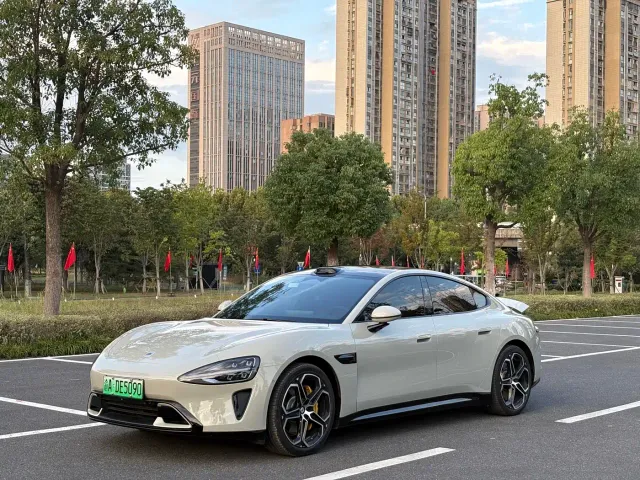 Фотография автомобиля — Xiaomi SU7