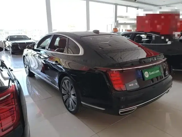 Hongqi H9 — Фото автомобиля 4