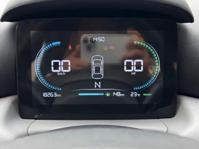 Leapmotor T03 — Фото автомобиля 16