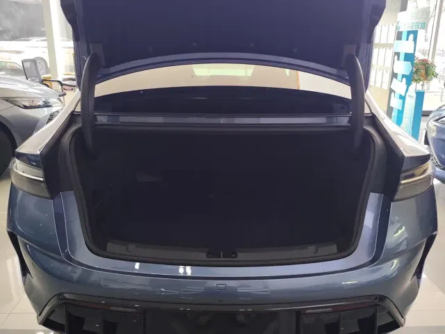 BYD Seal — Фото автомобиля 16