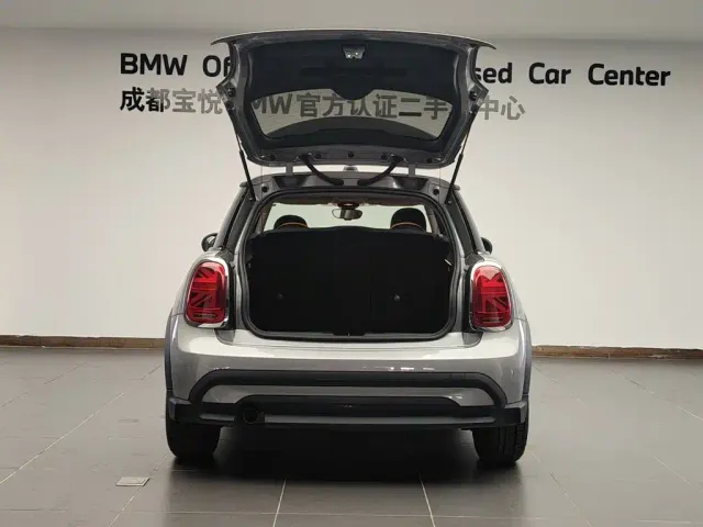 MINI Hatch — Фото автомобиля 6