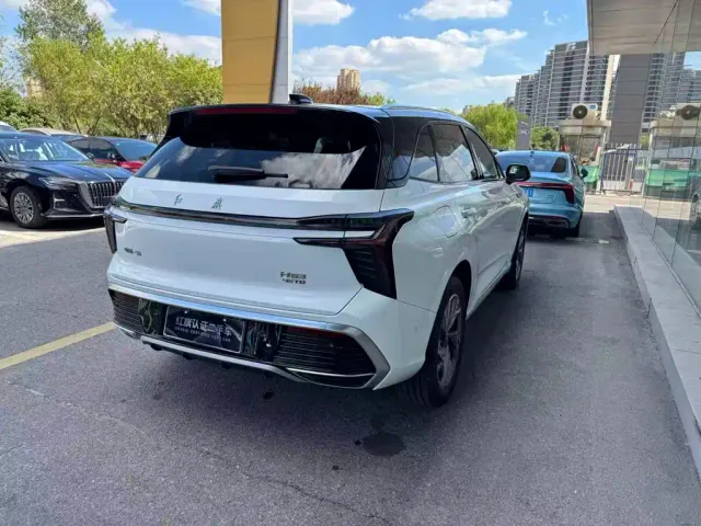 Hongqi HS3 — Фото автомобиля 4