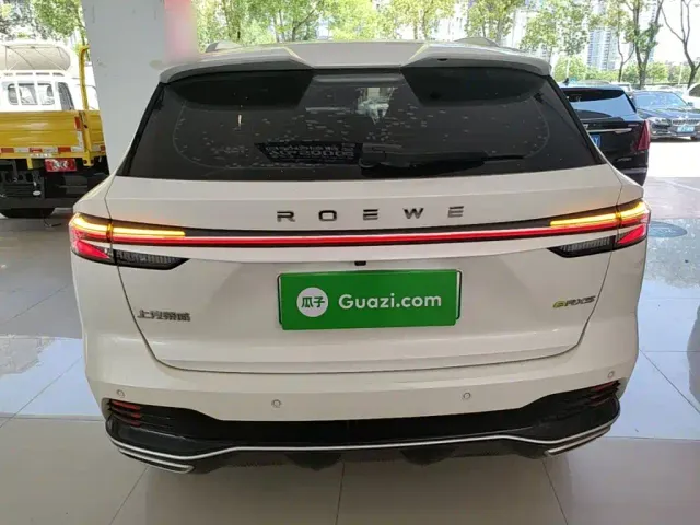 Roewe RX5 — Фото автомобиля 5