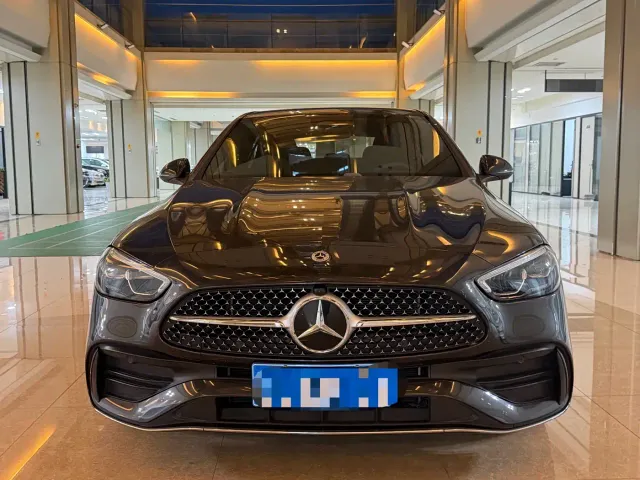 Mercedes-Benz C-Class — Фото автомобиля 2
